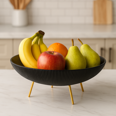 جاط فواكه اسود محزز مع قاعدة ذهبية